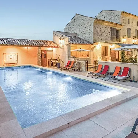 6 Bedroom Beautiful In * Vallabrègues